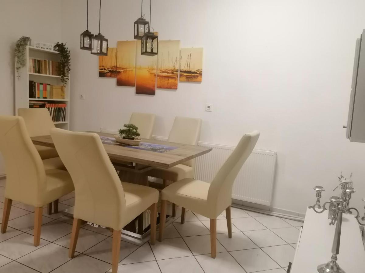 Kotulin * Pakostane